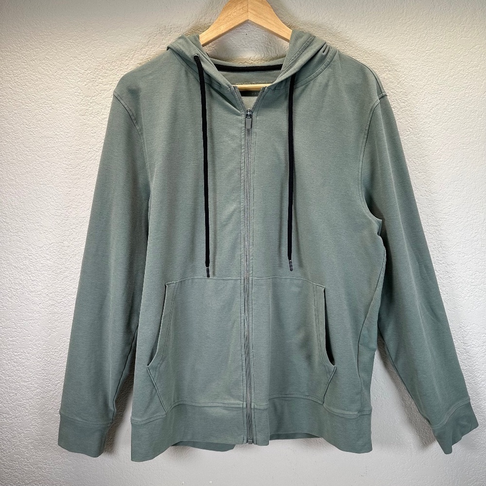 Beyond Yoga Freefit Hoodie Mens Size M Pockets Zippered Front  UV Protection USA